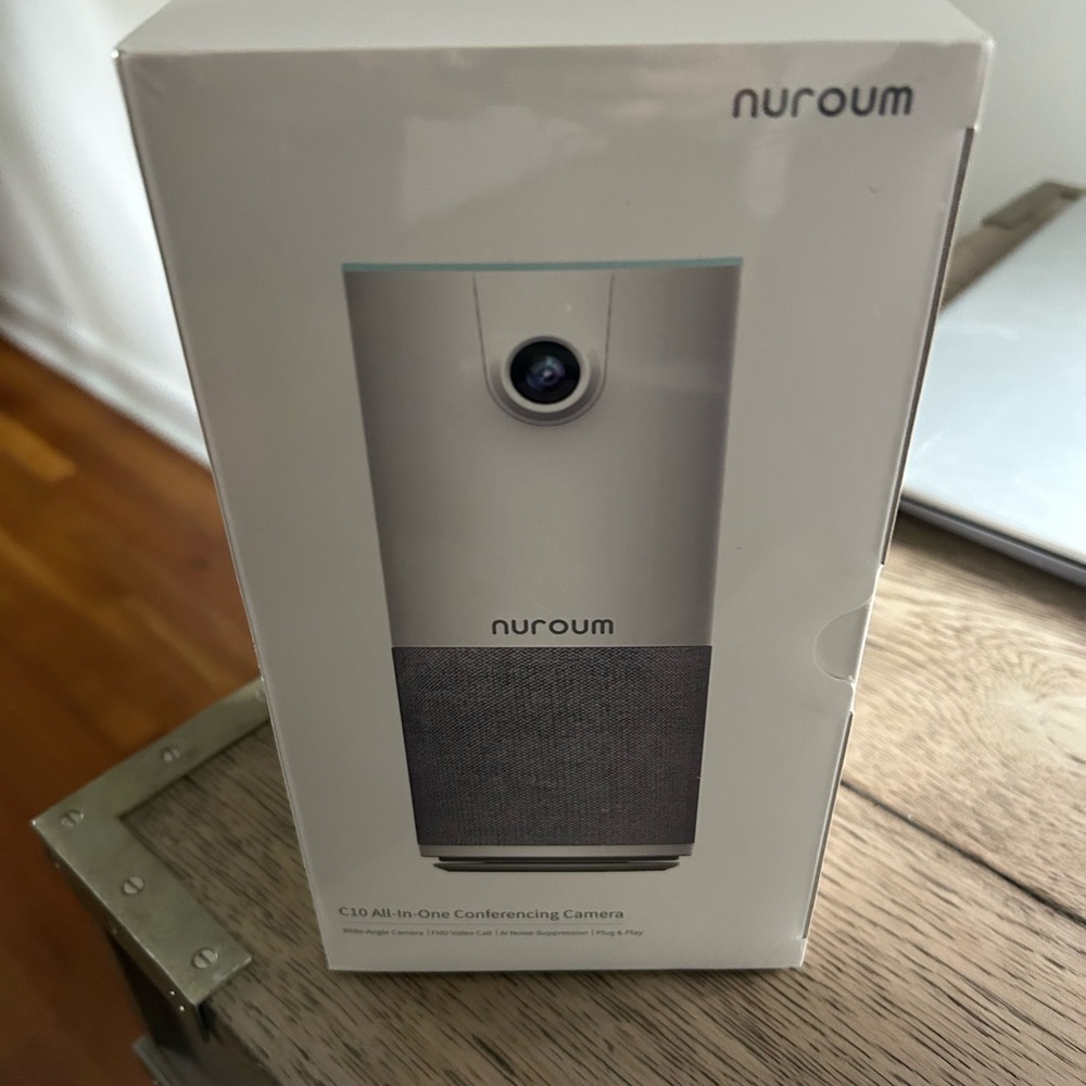 Nuroum C10 All-in-one 1080P Conference Camera. New in sealed packaging.